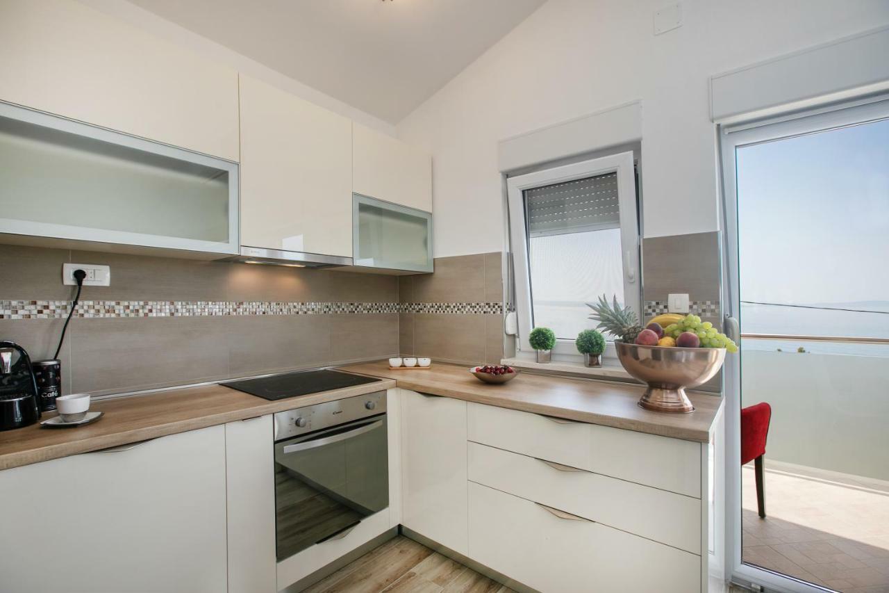 Sea Sparkle Luxury Apartment Split Exterior photo